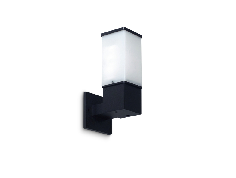 APLIQUE FAROL CUADRADO NEGRO 1 LUZ E27 FW